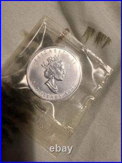 1 Troy Ounce. 9999 Silver 1999 Canadian Maple Sealed in original RCM packaging