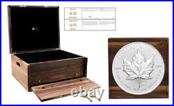 10 Kilo kg Silver Canada Maple Leaf, 2025 BU, with Chest
