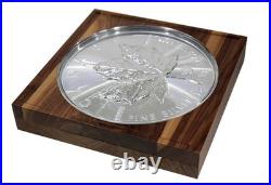 10 Kilo kg Silver Canada Maple Leaf, 2025 BU, with Chest