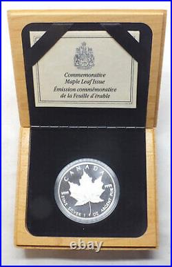 1979 1989 Canada $5 Maple Leaf 9999 Silver 1 oz Coin + Wooden Box J152