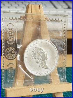 1990 1oz Canadian Maple Leaf Silver coin PERFECTLY RCM SEALED AND GENUINE (2)
