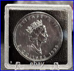 1995 Canada. 9999 Fine Silver $5 Maple Leaf Uncirculated Sealed Hard Plastic A1a