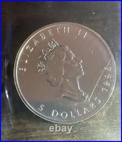 1996 1 oz Silver Canadian Maple Leaf (Brilliant Uncirculated) 5 Dollar Coin