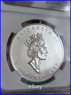 1997 1oz Canadian Maple Leaf Silver coin FRESH GRADED BY NGC MS68 Extremely Rare 1997 1oz Canadian Maple Leaf Silver coin FRESH GRADED BY NGC MS68 Extremely Rare