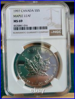 1997 1oz Canadian Maple Leaf Silver coin FRESH GRADED BY NGC MS69 Extremely Rare