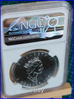 1997 1oz Canadian Maple Leaf Silver coin FRESH GRADED BY NGC MS69 Extremely Rare