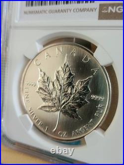 1997 1oz Canadian Maple Leaf Silver coin FRESH GRADED BY NGC MS69 Extremely Rare