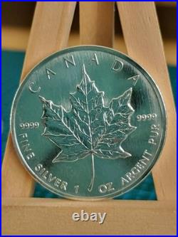 1997 VERY RARE 1oz Canadian Maple Leaf Silver Coin UNCIRCULATED AND GENUINE (25)