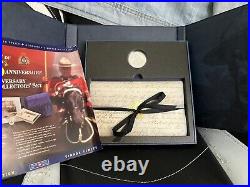 1998 ROYAL CANADIAN MOUNTED POLICE GIFT SET with PRIVY SILVER MAPLE LEAF & STAMPS