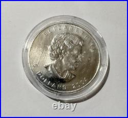 1oz 2004.9999 Silver Canadian Maple 5 Dollar Coin