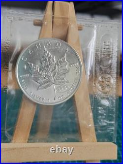 2000 1oz Canadian Maple Leaf Silver coin MILLENIUM PRIVY RCM SEALED GENUINE (2)