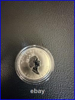 2003 Royal Canadian Mint Maple Leaf. 999 Fine Silver Hologram 5-Coin Set In Box