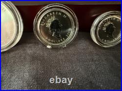 2003 Silver Maple Leaf Hologram Set With Original Box, Set # 00114 Out Of 30,000