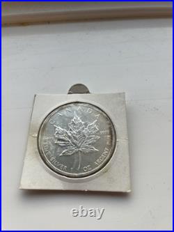 2010 Canadian Maple. 9999 Fine Silver 5 Dollar Coin Silver Bullion