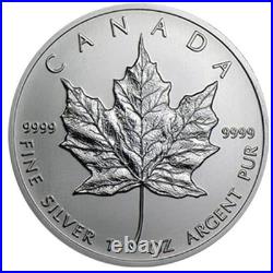 2014 1oz Silver Maple Leaf Royal Canadian Mint. 9999 Fine Silver in capsule