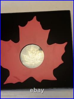 2015 $20 Fine Silver Canadian Maple Leaf 31.5g Silver Coin