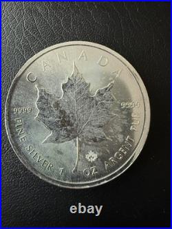 2016 Canada 1oz. Fine Silver. 9999 MAPLE LEAF Coin $5 VGC