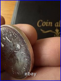 2016 Canada 1oz. Fine Silver. 9999 MAPLE LEAF Coin $5 VGC