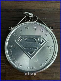 2016 Silver 1oz. 9999 Fine Silver Canadian Maple Leaf Superman + silver mount