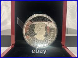 2017 CANADA $50 FINE SILVER PROOF 5 Oz CONVEX Coin MAPLE LEAVES IN MOTION CURVED