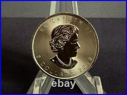 2018 1oz Silver Canadian Maple. SMOKED SKULL. Box with COA