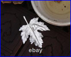 B25 Maple Leaf with Ladybug Fine Silver 999