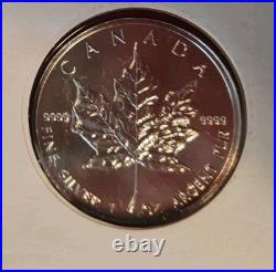 Canada 1996 Mapleleaf 1oz (. 9999) Silver Proof Coin/PNC QEII 70th Birthday