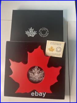 Canada $20 2015 Maple Leaf Fine Silver Coin In Maple Leaf Display Case