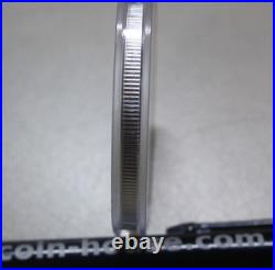 Canada Maple Leaf 2018 1 oz Silver. 9999 BU 5 Dollars in Capsule #F7448