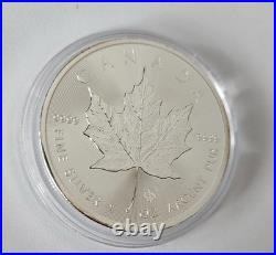 Canada Maple Leaf Troy 1oz Silver Coin. 999 Sterling Silver