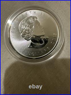 Canadian Maple Leaf Silver Coin 1oz Fine Silver Bullion. 9999 5 Dollars 2015