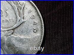 Rare 1947 Coin Error Canada Silver Quarter Maple Leaf Touches the 7