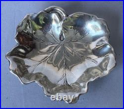 Reed and Barton Model X102 Sterling Maple Leaf Candy Dish 2.6oz