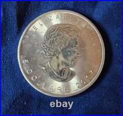 Solid Silver 1oz Canadian Maple Leaf 2017 Five Dollars Bullion Coin. 9999 Silver
