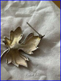 TIFFANY & CO. VINTAGE STERLING SILVER MAPLE LEAF BROOCH 10 g (0.4 oz)