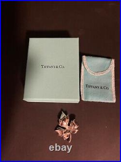 TIFFANY & CO. VINTAGE STERLING SILVER MAPLE LEAF BROOCH 10 g (0.4 oz)