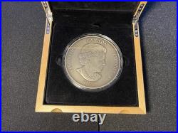 The 2017 1kg Canadian Silver $250 Maple Leaf Cut Out Antique Finish Coin Rare