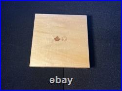 The 2017 1kg Canadian Silver $250 Maple Leaf Cut Out Antique Finish Coin Rare