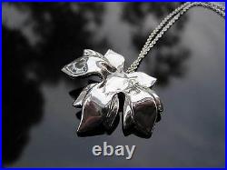 Tiffany & Co RARE Silver Maple Leaf Pendant Necklace