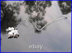 Tiffany & Co RARE Silver Maple Leaf Pendant Necklace