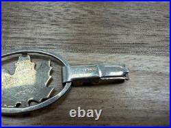 Vintage 925 sterling silver Maple Leaf Link Bracelet 7in Fold Over Clasp L335