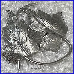 Vintage Maple Leaf 1 3/4 round 0.925 Sterling Silver BROOCH Pin Broach