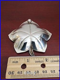 Vintage Tiffany & Co Makers Sterling Silver Maple Leaf Dish. 33.30grs
